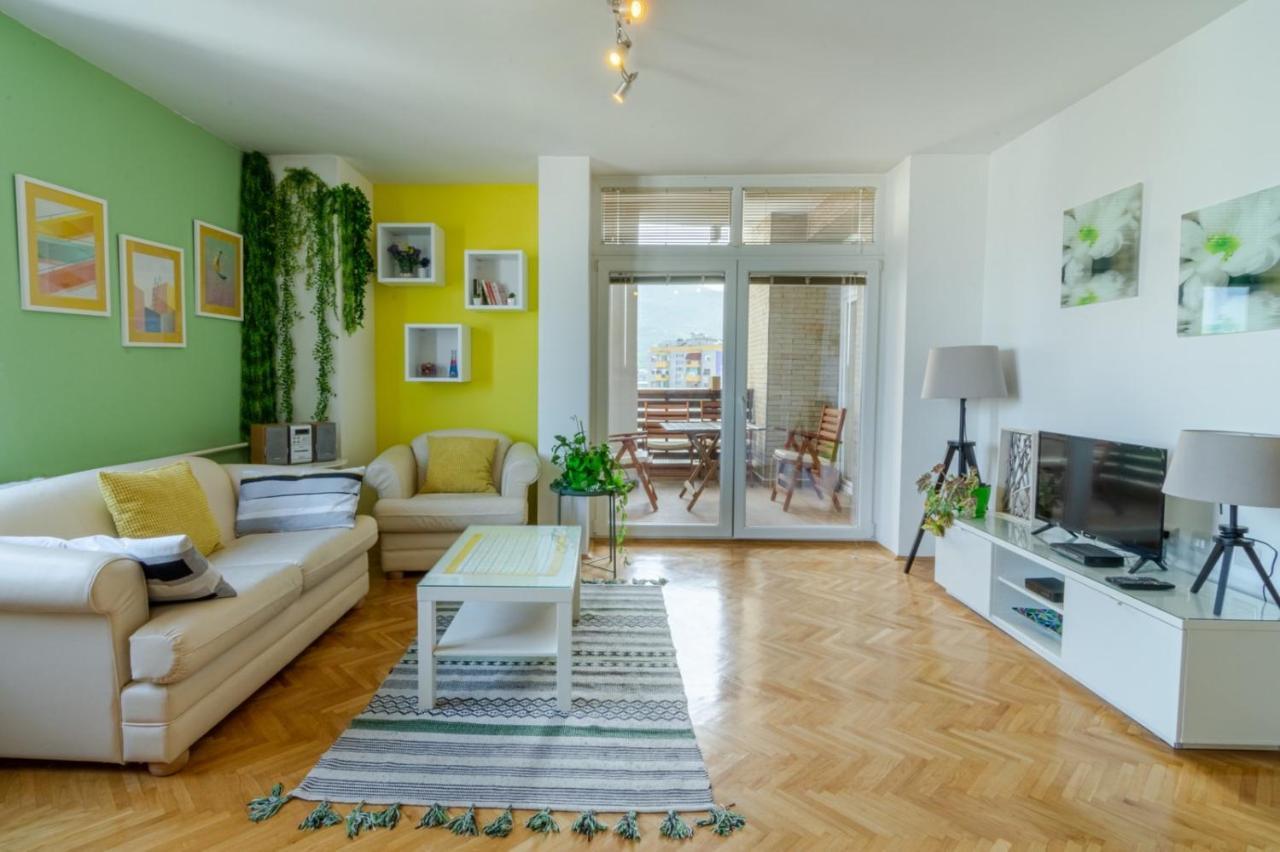 Green Paradise Square Apartment Skopie Exterior foto